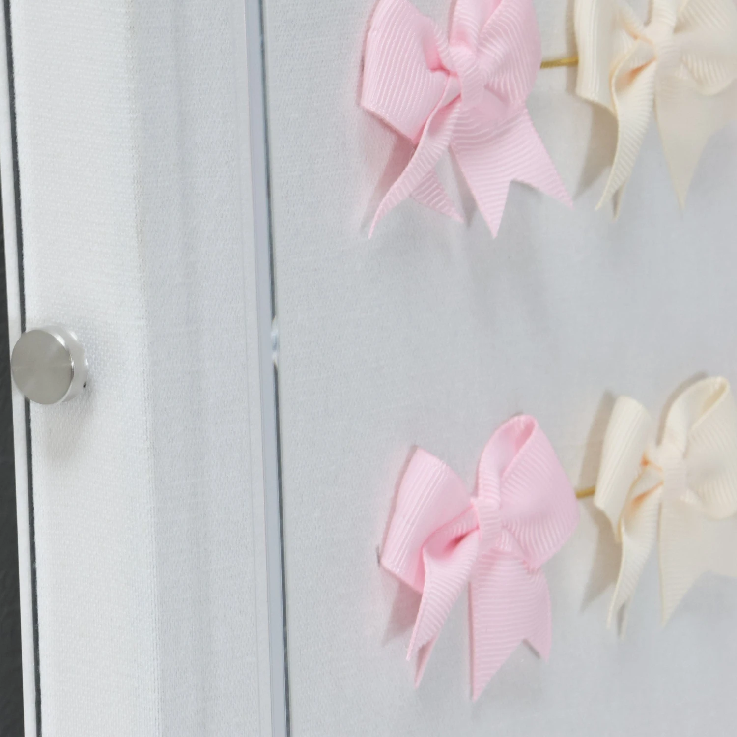 Box Of Bows 5 Box Of Bows - Image 3