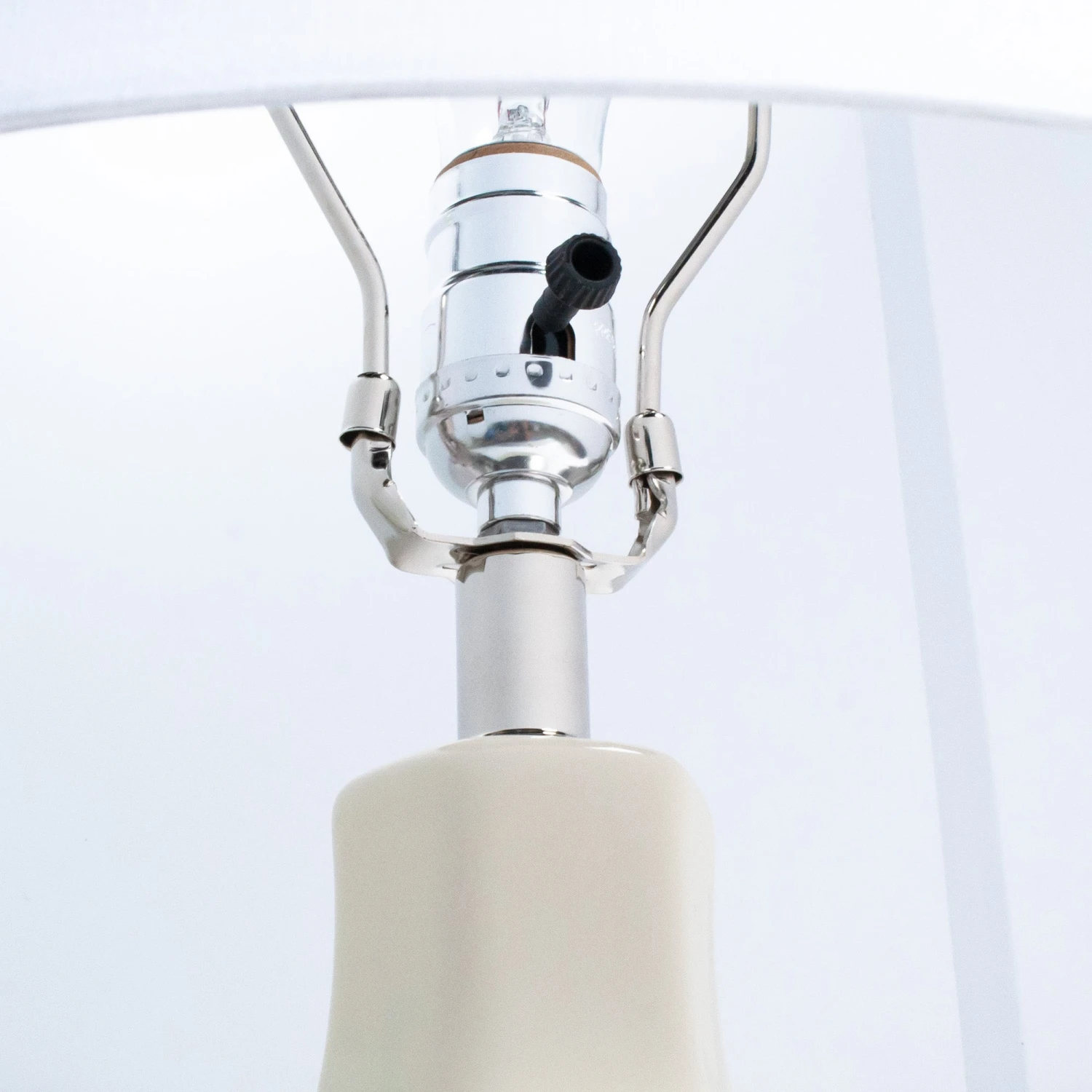 Nova Lamp In Sunlit 7 Nova Lamp In Sunlit - Image 5