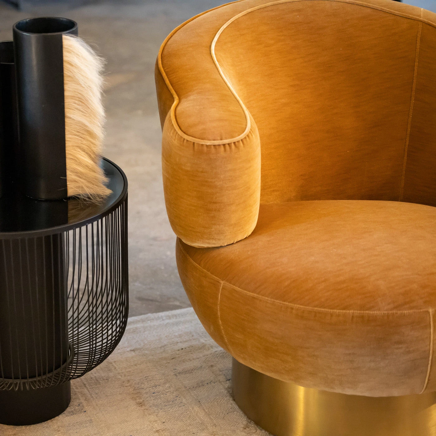 Rainmaker Swivel Chair - Left 4 Rainmaker Swivel Chair - Left - Image 2