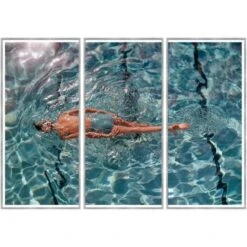Vogue 'Women In Swimming Pool' By Fred Lyon