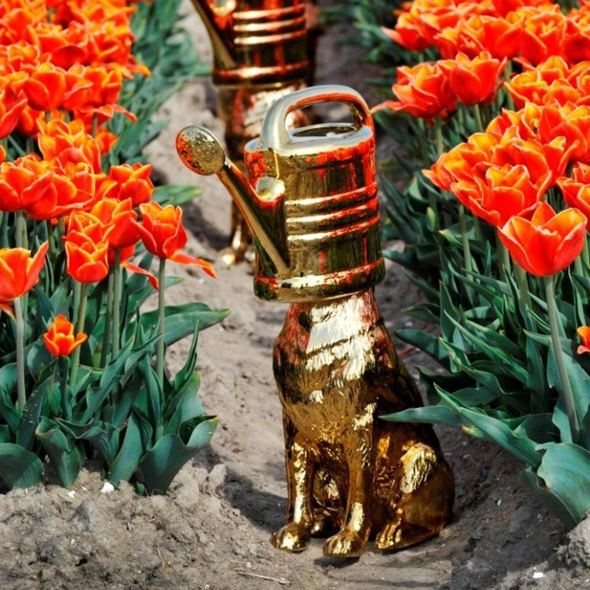 Wolf Watering Can Gold 4 Wolf Watering Can Gold - Image 2