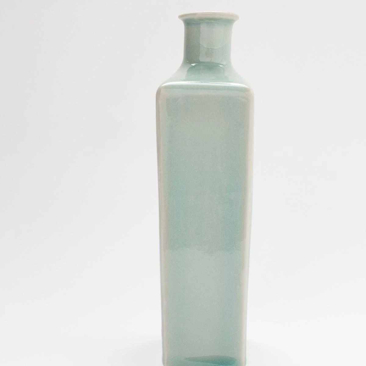 Blue Fluted Vase By Zach Dunn 5 Blue Fluted Vase By Zach Dunn - Image 3