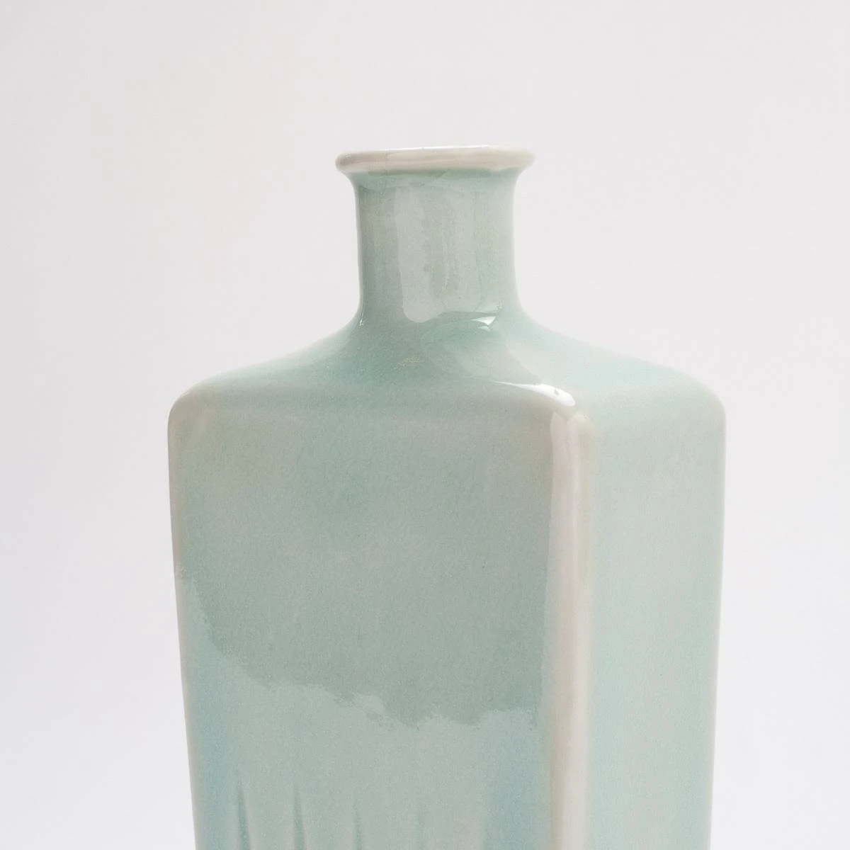 Blue Fluted Vase By Zach Dunn 6 Blue Fluted Vase By Zach Dunn - Image 4